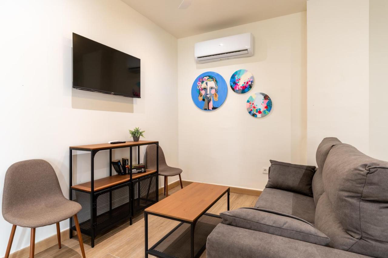 Apartamentos Cervantes 17 إشبيلية المظهر الخارجي الصورة