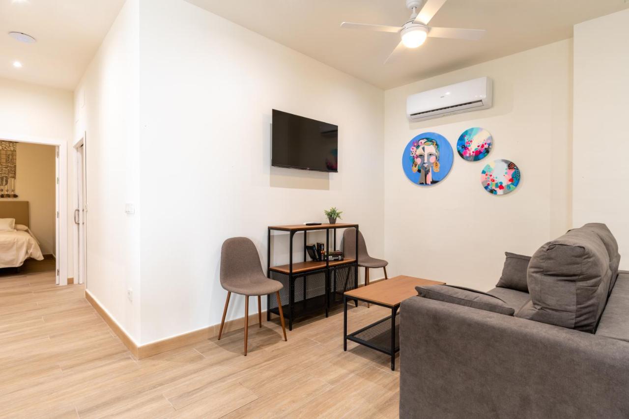 Apartamentos Cervantes 17 إشبيلية المظهر الخارجي الصورة