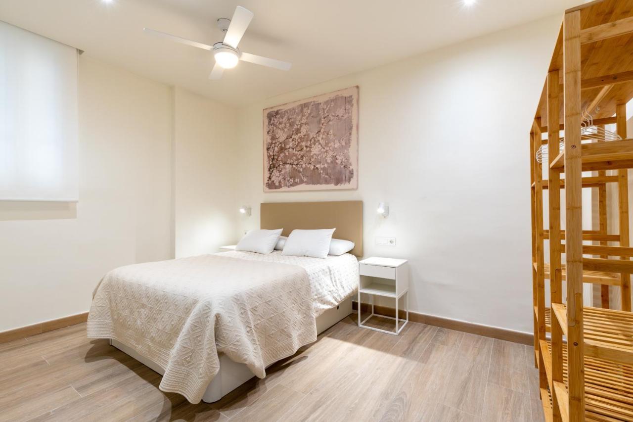 Apartamentos Cervantes 17 إشبيلية المظهر الخارجي الصورة