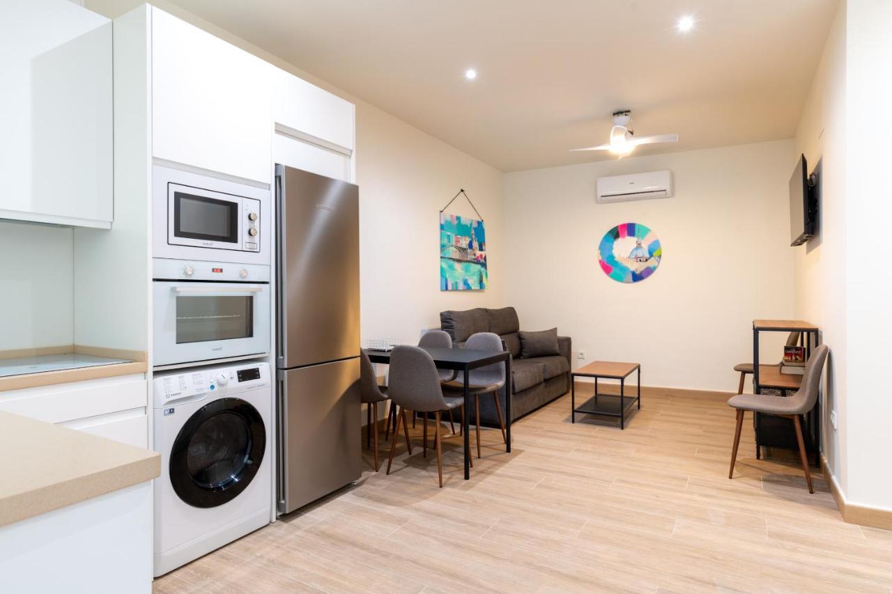 Apartamentos Cervantes 17 إشبيلية المظهر الخارجي الصورة
