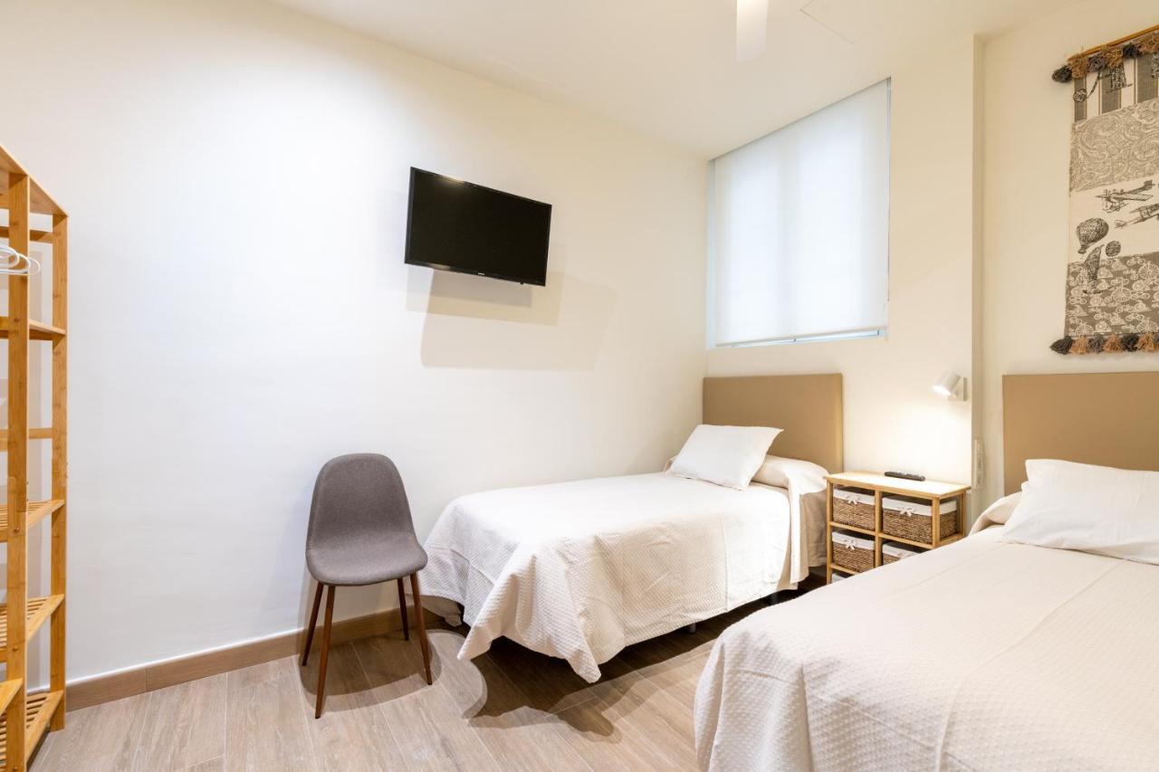 Apartamentos Cervantes 17 إشبيلية المظهر الخارجي الصورة