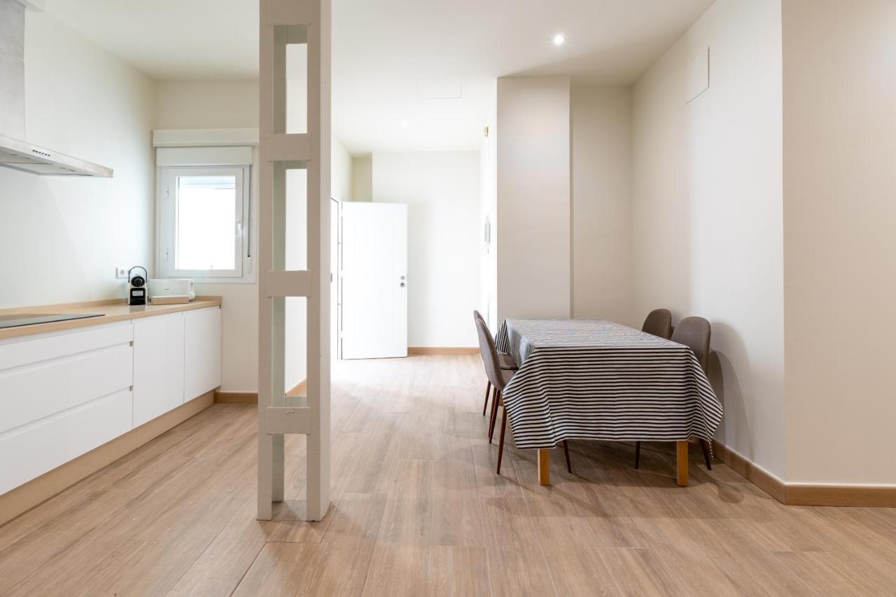 Apartamentos Cervantes 17 إشبيلية المظهر الخارجي الصورة