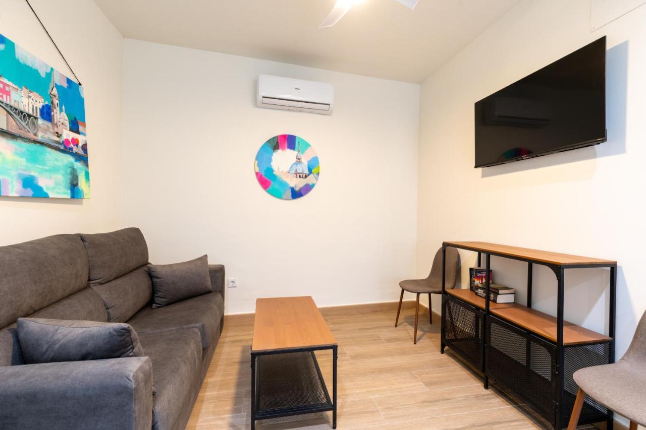 Apartamentos Cervantes 17 إشبيلية المظهر الخارجي الصورة