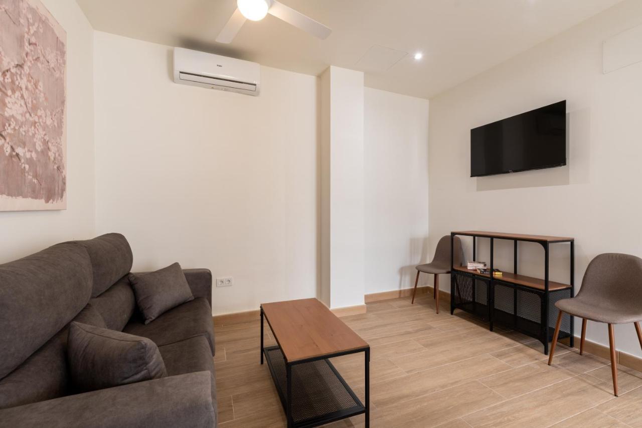 Apartamentos Cervantes 17 إشبيلية المظهر الخارجي الصورة